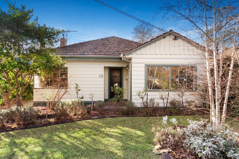 19 Mckean Street, Box Hill North VIC 3129