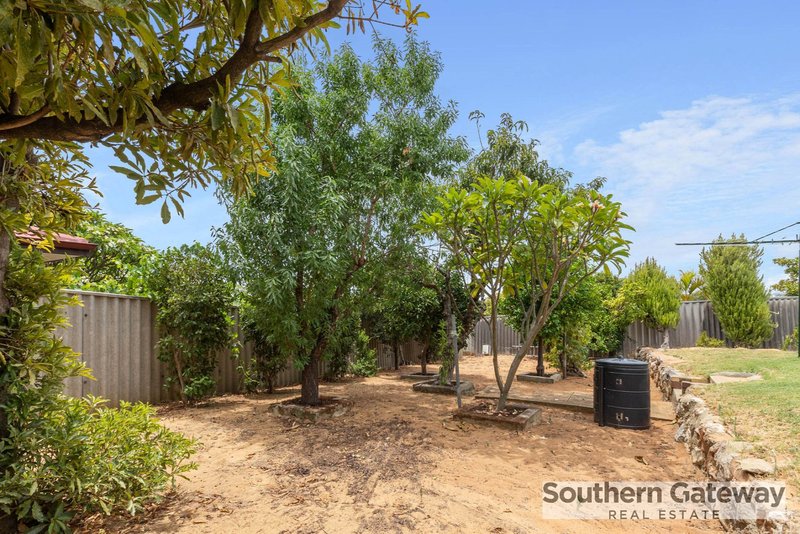 Photo - 19 Mckean Way, Parmelia WA 6167 - Image 19