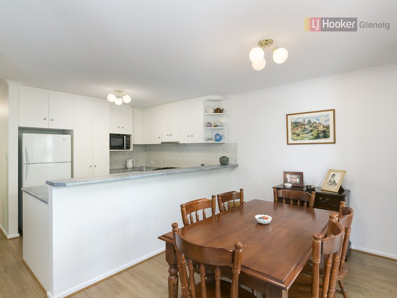 Photo - 1/9 Meadowvale Road, Coromandel Valley SA 5051 - Image 4