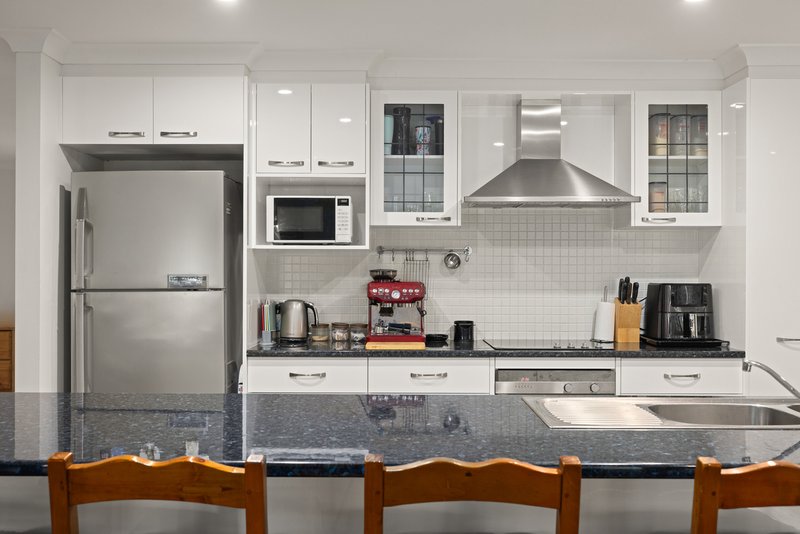 Photo - 19 Melaleuca Place, Taree NSW 2430 - Image 3