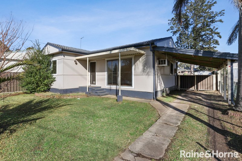 Photo - 19 Melbourne Street, Oxley Park NSW 2760 - Image