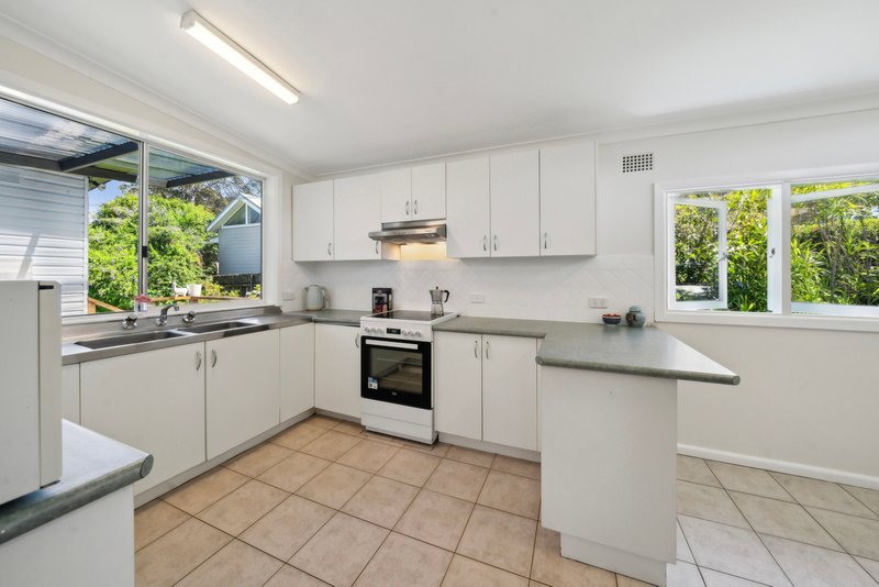 Photo - 19 Merelyn Road, Belrose NSW 2085 - Image 4