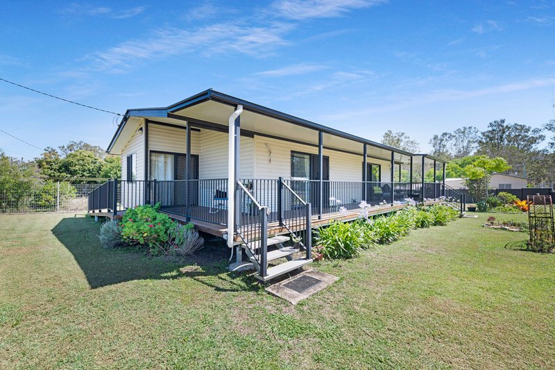 Photo - 19 Milden Street, Gin Gin QLD 4671 - Image 2