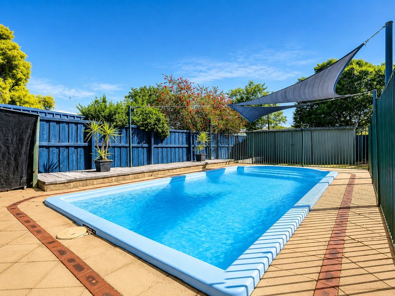 Photo - 19 Millstream Grove, Ellenbrook WA 6069 - Image 1