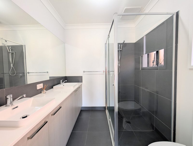 Photo - 19 Mimosa Drive, Beveridge VIC 3753 - Image 8