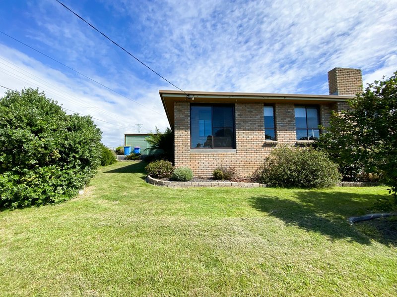 Photo - 19 Mimosa Street, St Helens TAS 7216 - Image 10