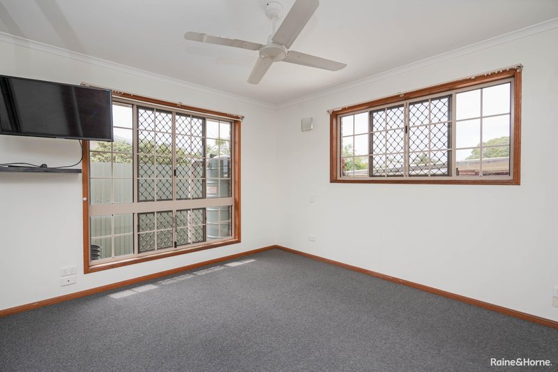 Photo - 19 Minguin Street, Scarness QLD 4655 - Image 6