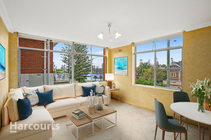 Photo - 1/9 Minnamurra Street, Kiama NSW 2533 - Image 3