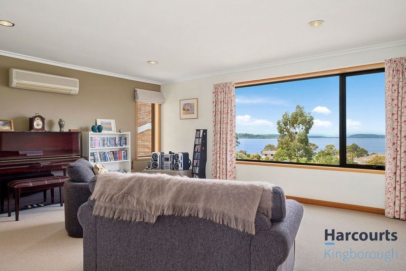 Photo - 19 Mirramar Park, Blackmans Bay TAS 7052 - Image 3