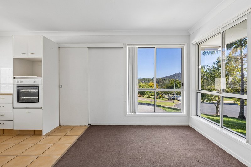 Photo - 19 Mona Court, Oxenford QLD 4210 - Image 13