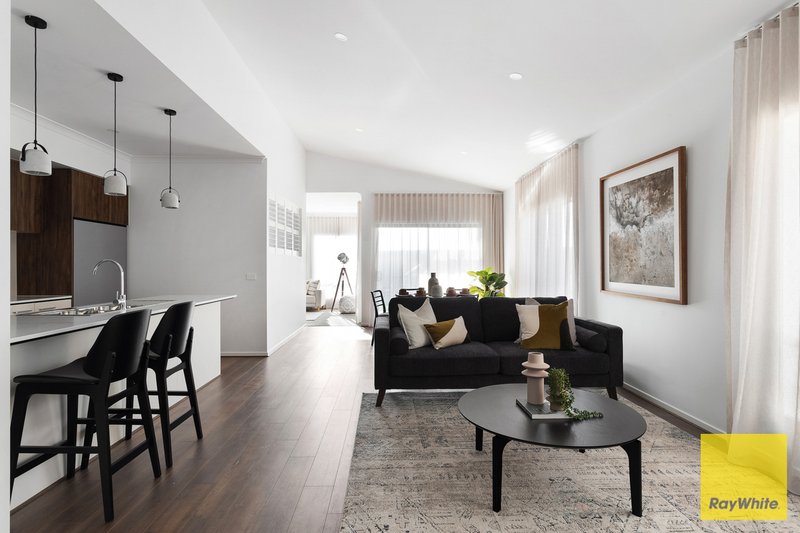 Photo - 19 Monferrato Avenue, Tarneit VIC 3029 - Image 6