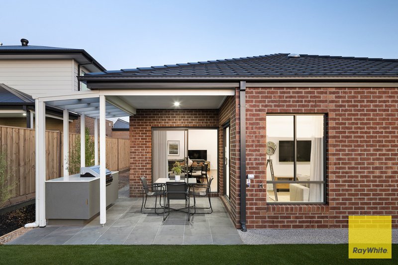 Photo - 19 Monferrato Avenue, Tarneit VIC 3029 - Image 15