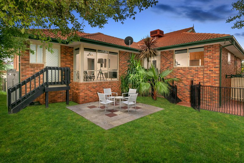 Photo - 19 Montana Way, Mill Park VIC 3082 - Image 22