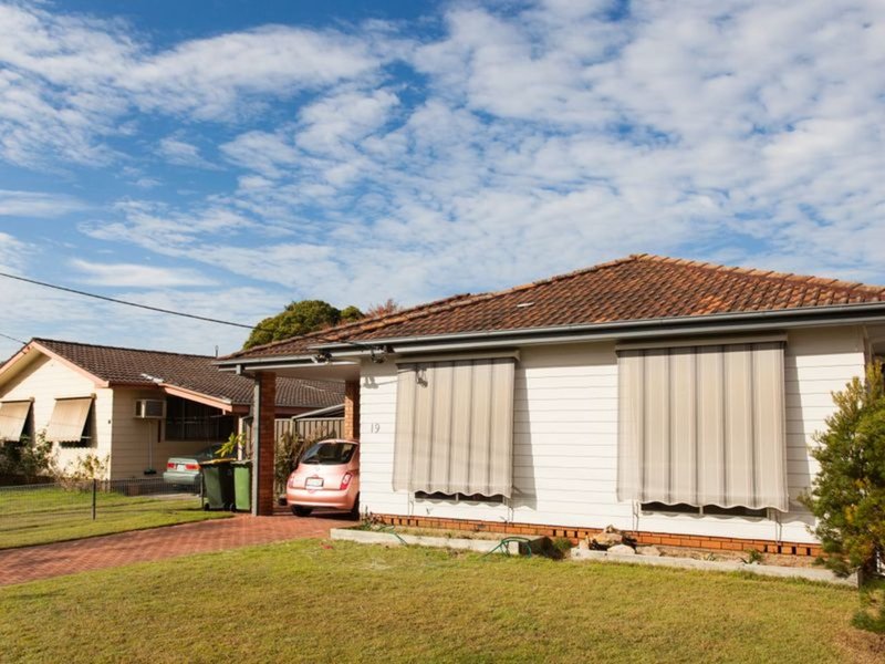 Photo - 19 Moore Street, Cessnock NSW 2325 - Image 7