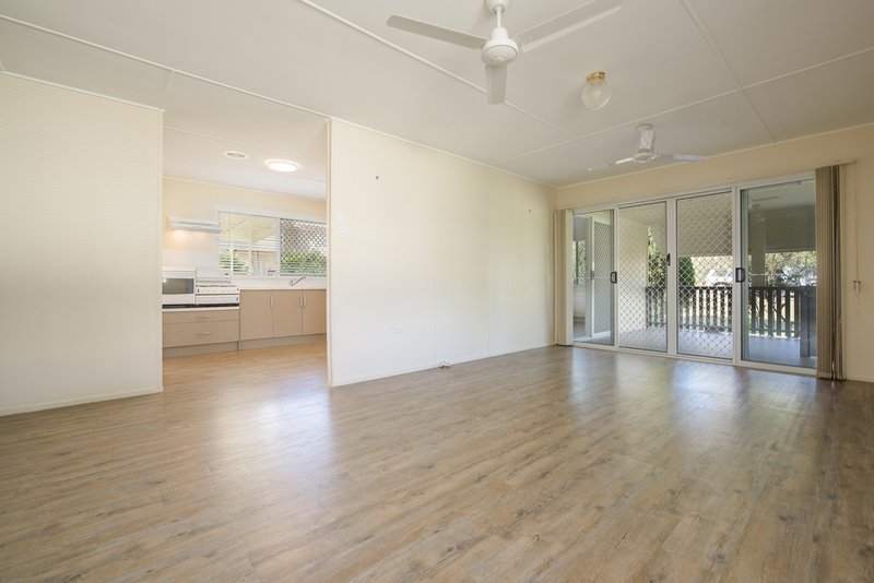 Photo - 19 Morley Street, West Gladstone QLD 4680 - Image 4