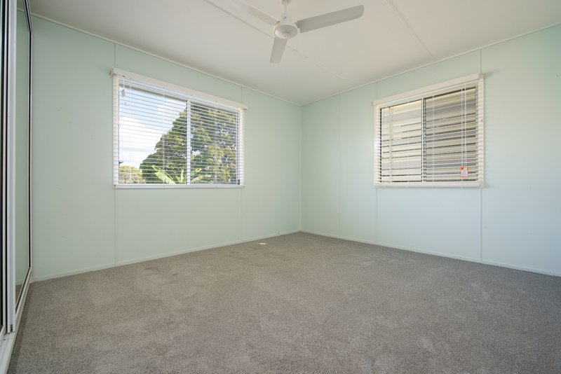 Photo - 19 Morley Street, West Gladstone QLD 4680 - Image 7