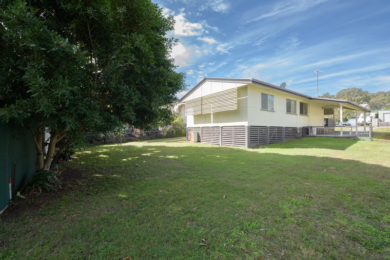 Photo - 19 Morley Street, West Gladstone QLD 4680 - Image 13