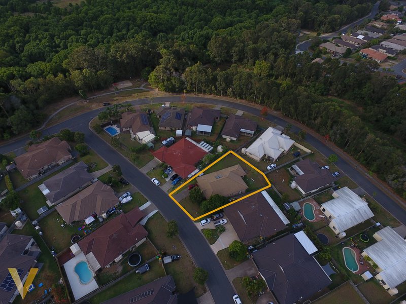 Photo - 19 Moss Terrace, Pimpama QLD 4209 - Image 3