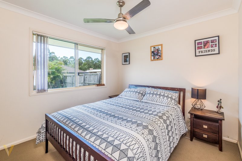 Photo - 19 Moss Terrace, Pimpama QLD 4209 - Image 10