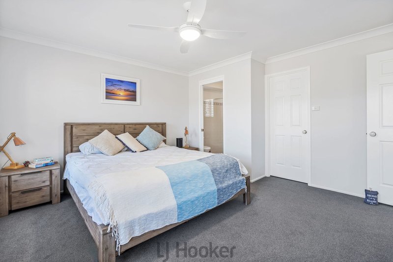 Photo - 19 Mountbatten Place, Valentine NSW 2280 - Image 14