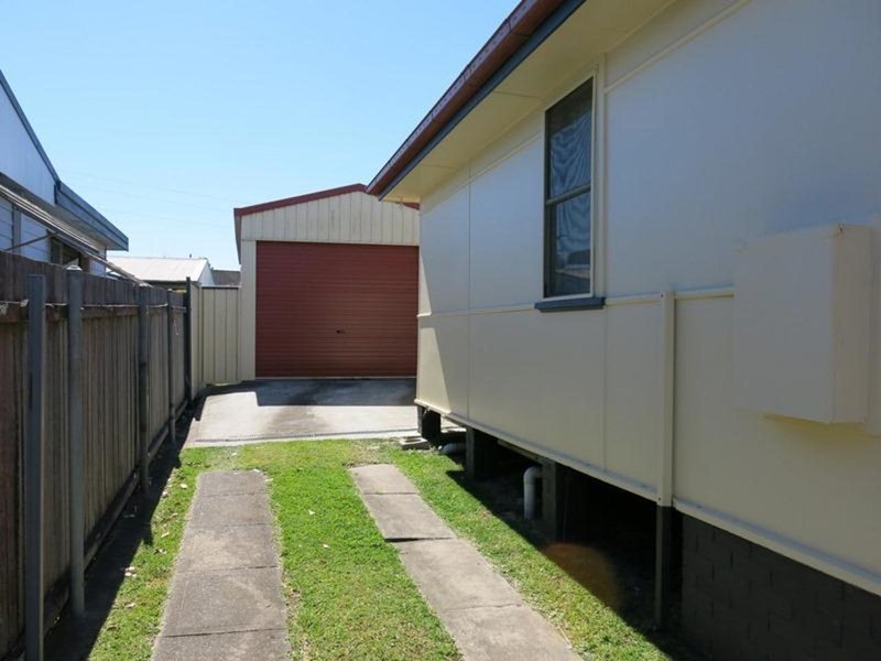 Photo - 19 Muldoon Street, Taree NSW 2430 - Image 2