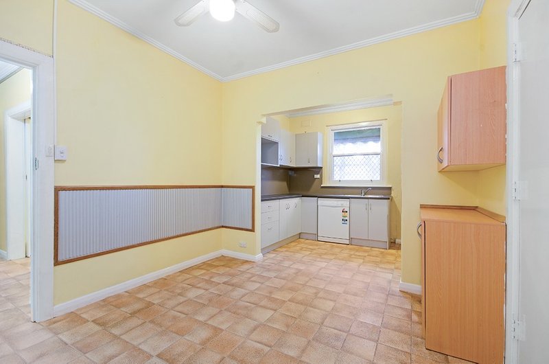 Photo - 19 Myponga Terrace, Kilkenny SA 5009 - Image 3