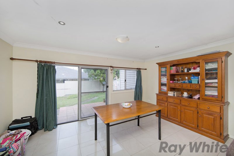 Photo - 19 Narambi Road, Buff Point NSW 2262 - Image 5