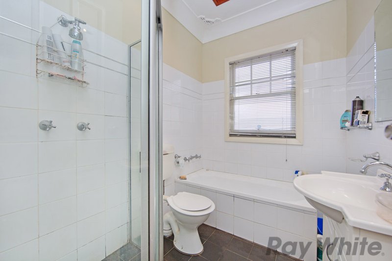 Photo - 19 Narambi Road, Buff Point NSW 2262 - Image 7