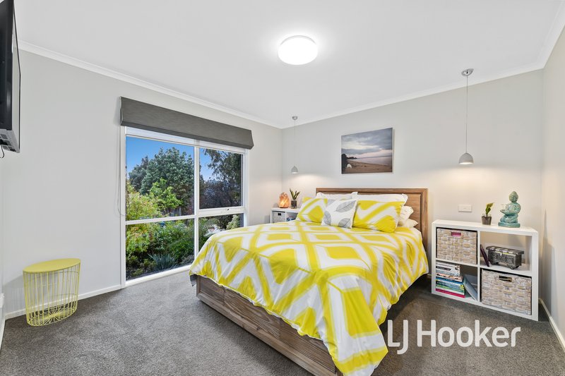 Photo - 19 Nathan Court, Pakenham VIC 3810 - Image 12