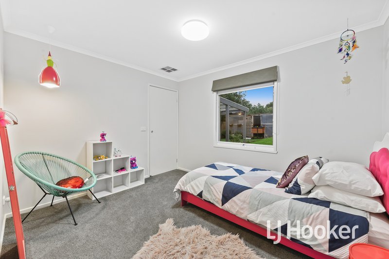 Photo - 19 Nathan Court, Pakenham VIC 3810 - Image 15