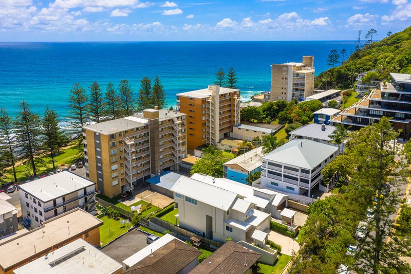 Photo - 19 Nathan Street, Burleigh Heads QLD 4220 - Image 21