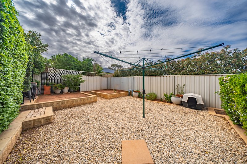 Photo - 19 Nelson Drive, Griffith NSW 2680 - Image 21