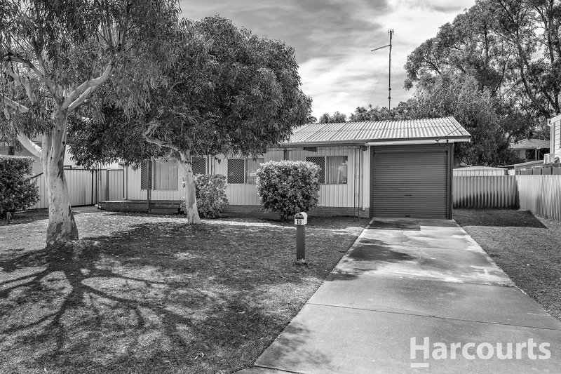 19 Nestor Way, Silver Sands WA 6210