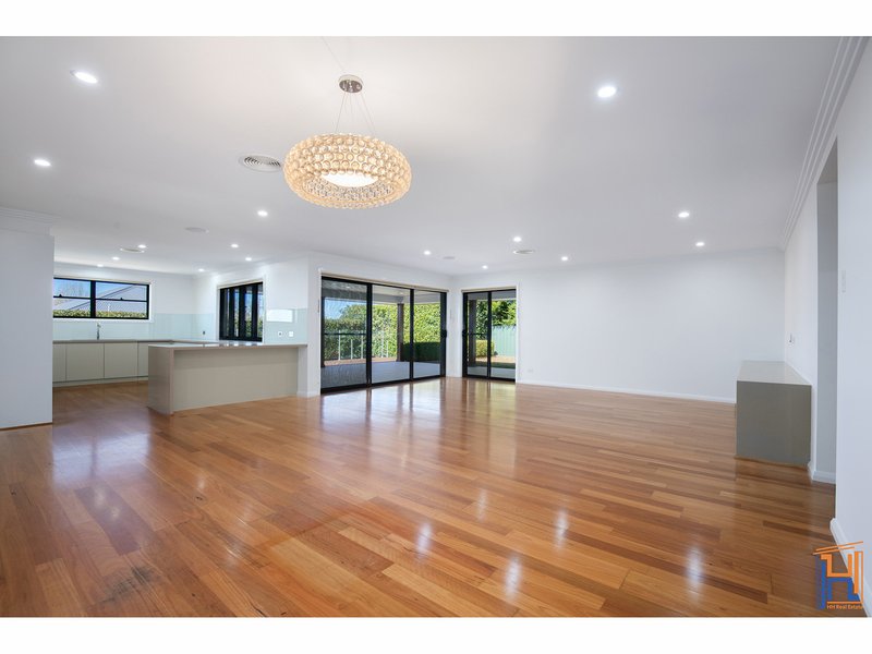 Photo - 19 Netherton Park Avenue, Armidale NSW 2350 - Image 3