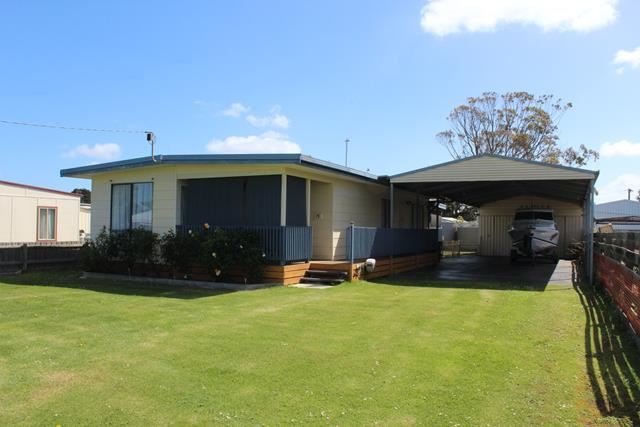 19 Newhaven Crescent, Mcloughlins Beach VIC 3874