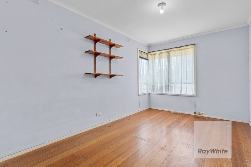 Photo - 19 Nickson Street, Bundoora VIC 3083 - Image 7