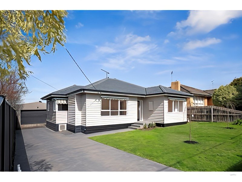 19 Nott Street, Belmont VIC 3216