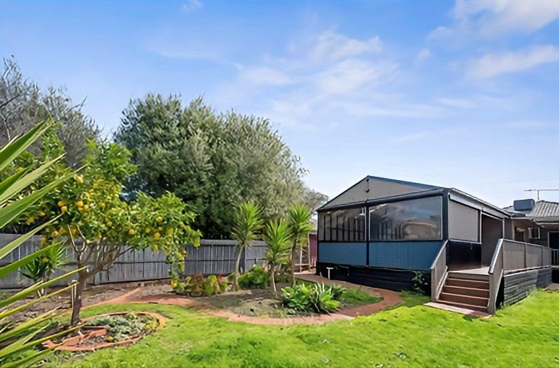 Photo - 19 Nott Street, Belmont VIC 3216 - Image 7