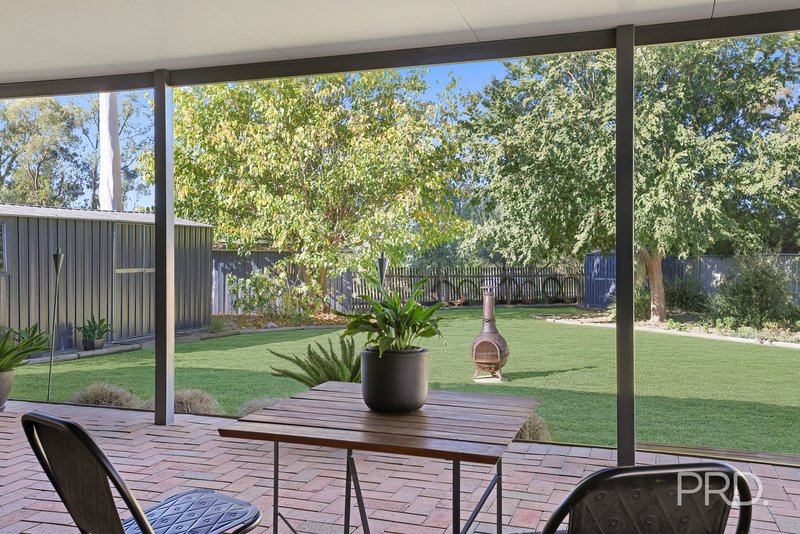 Photo - 19 Nowland Crescent, Tamworth NSW 2340 - Image 24