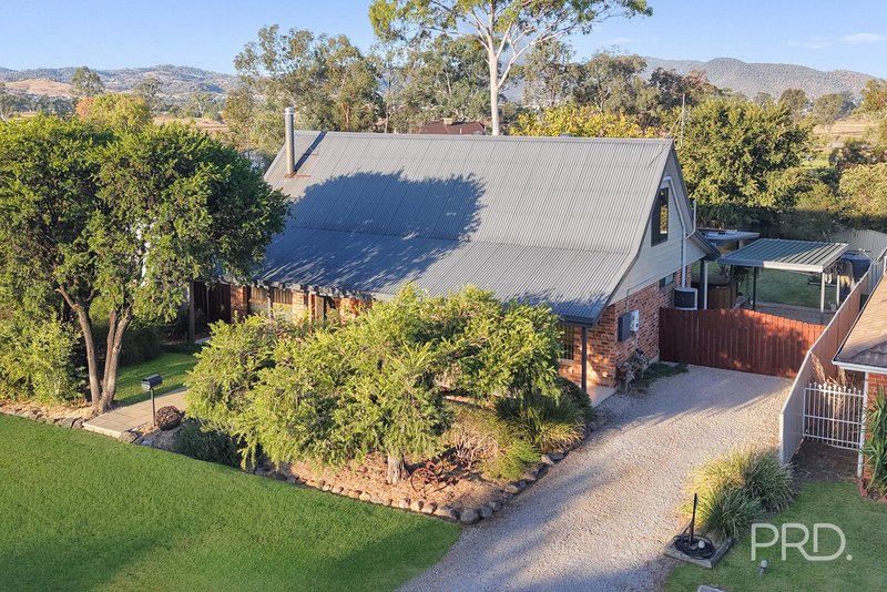 Photo - 19 Nowland Crescent, Tamworth NSW 2340 - Image 33