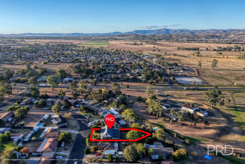 Photo - 19 Nowland Crescent, Tamworth NSW 2340 - Image 35