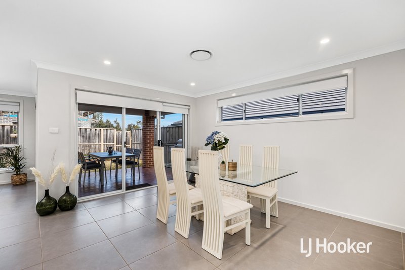 Photo - 19 Oberon Street, Riverstone NSW 2765 - Image 6