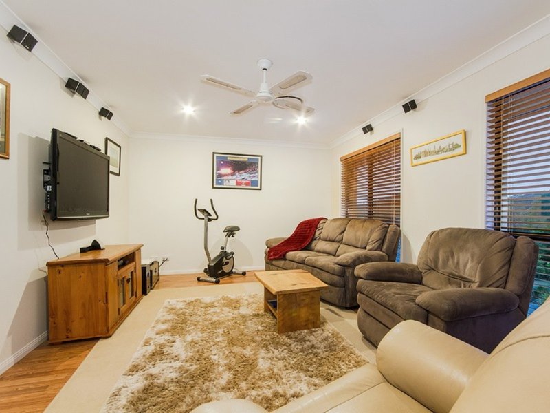 Photo - 19 Observatory Drive, Reedy Creek QLD 4227 - Image 7