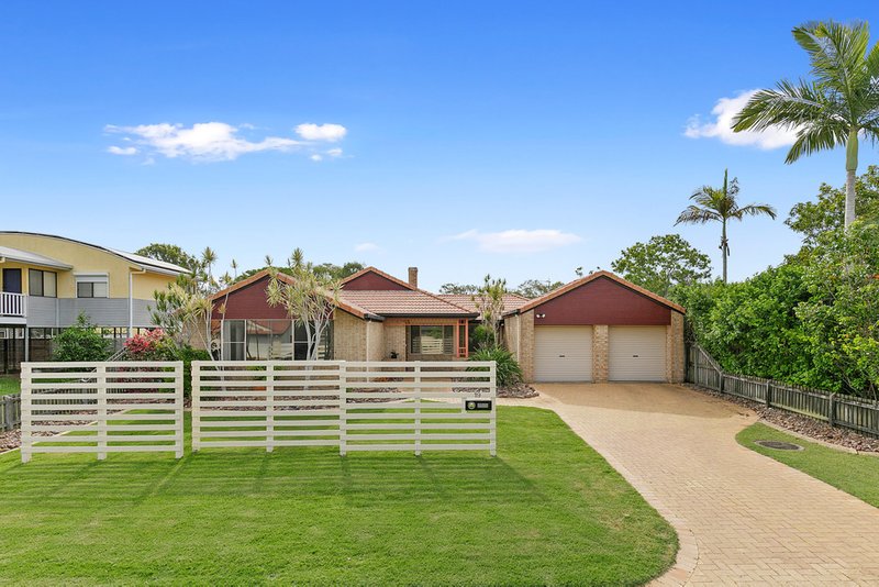 Photo - 19 Oceanview Street, Point Vernon QLD 4655 - Image 2