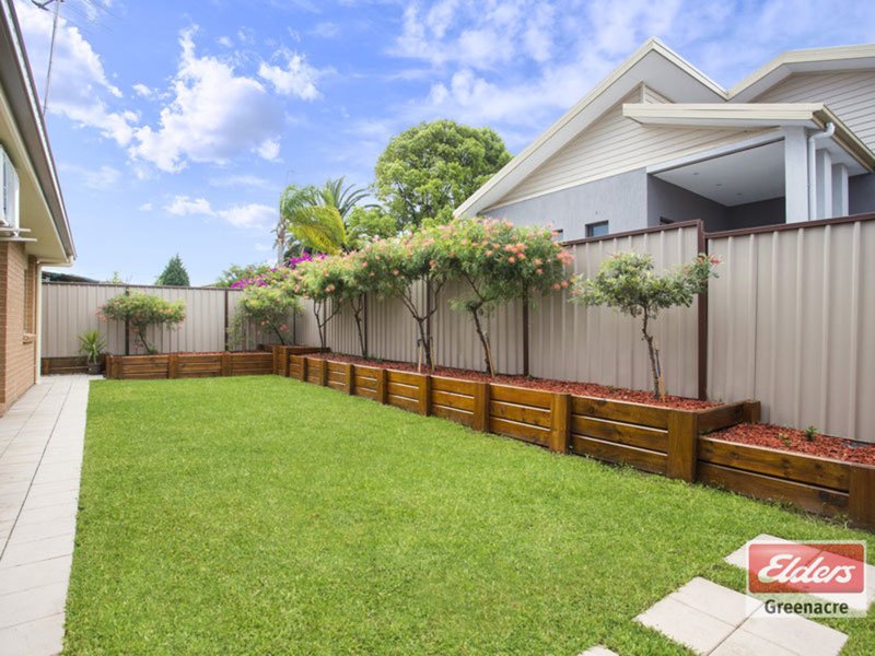 Photo - 19 Old Kent Road, Greenacre NSW 2190 - Image 7