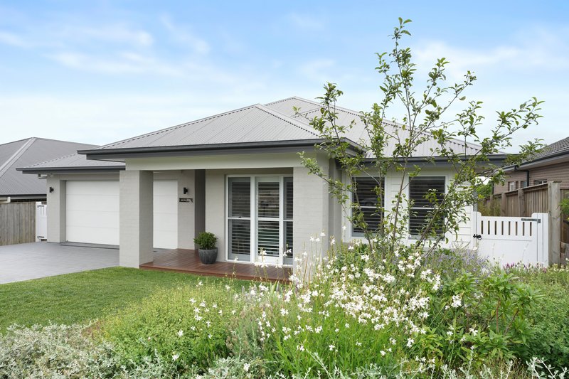 19 Oldfield Road, Renwick NSW 2575