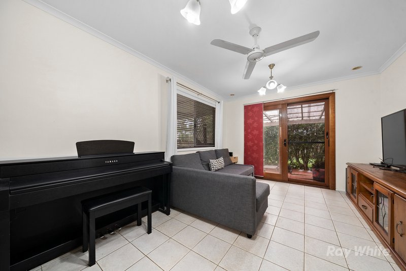 Photo - 19 Olympic Court, Eagleby QLD 4207 - Image 7