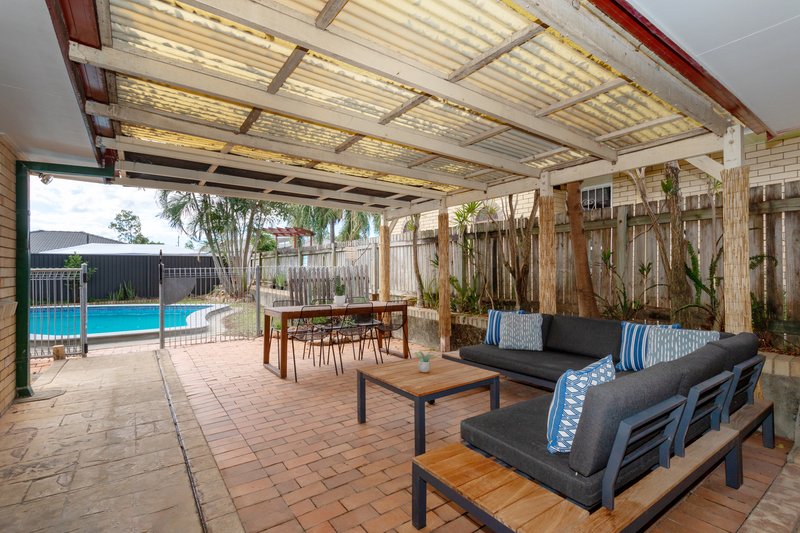 Photo - 19 Onyx Street, Keperra QLD 4054 - Image 2