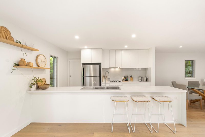 Photo - 19 Orchard Street, Warriewood NSW 2102 - Image 3