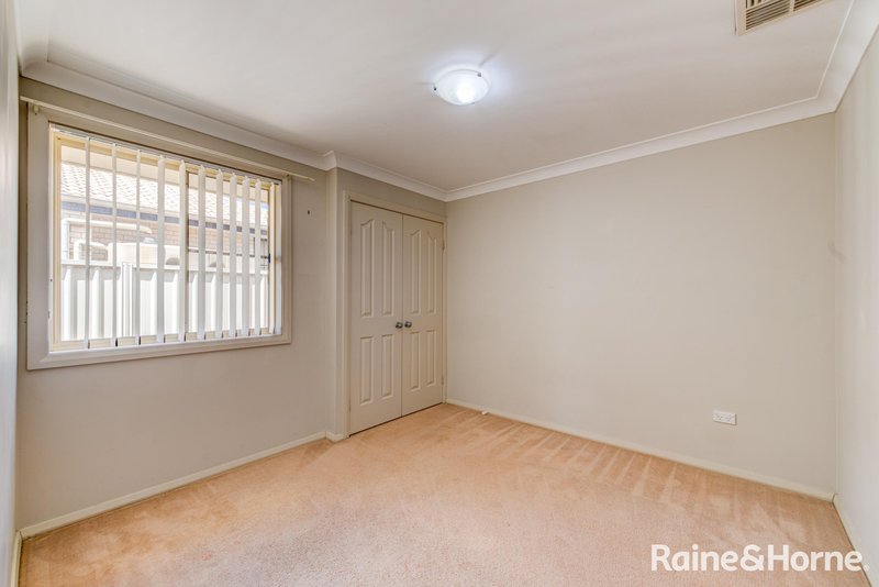 Photo - 19 Orley Drive, Tamworth NSW 2340 - Image 11